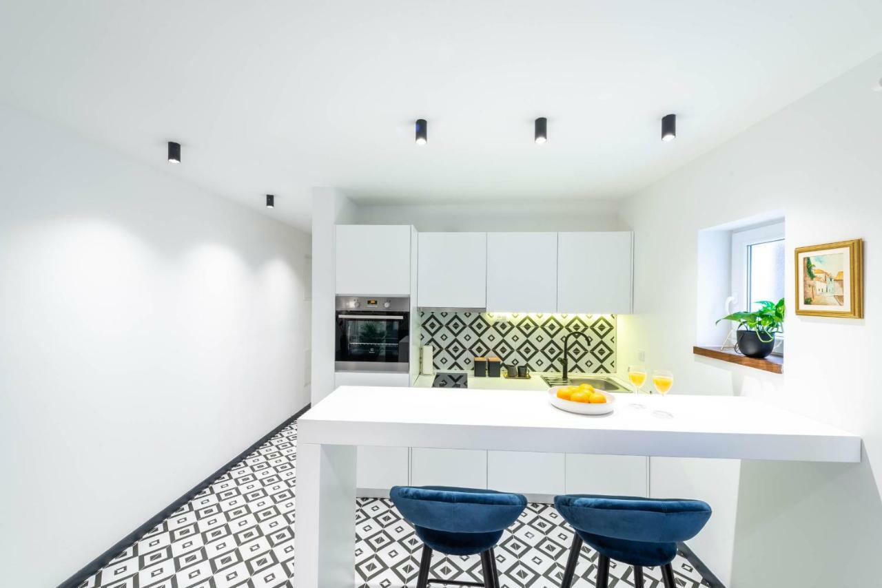 Sun And Stone Apartment Cavtat Ngoại thất bức ảnh